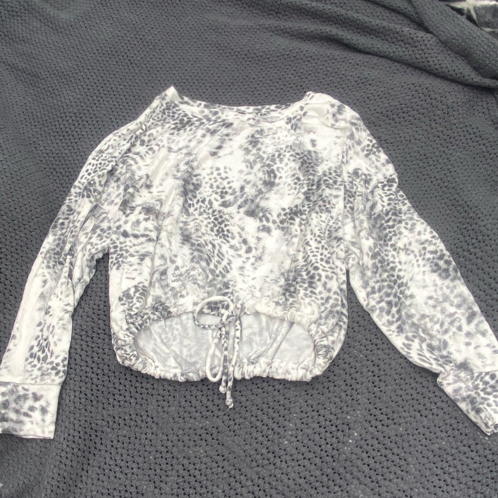 Express gray and white blouse